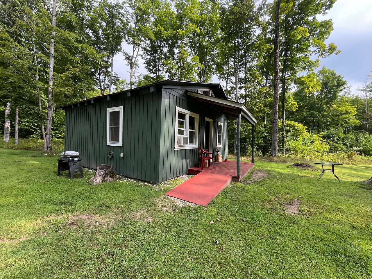 Elli's Lazy Days Resort & Campground