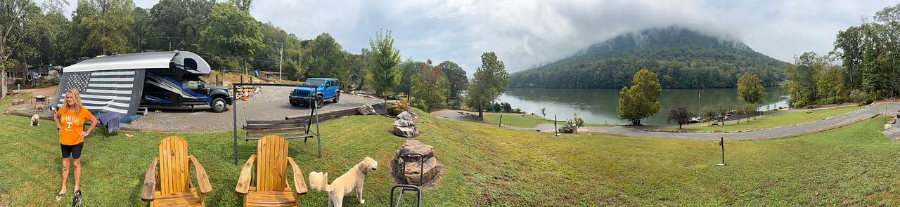 River Life RV Resort