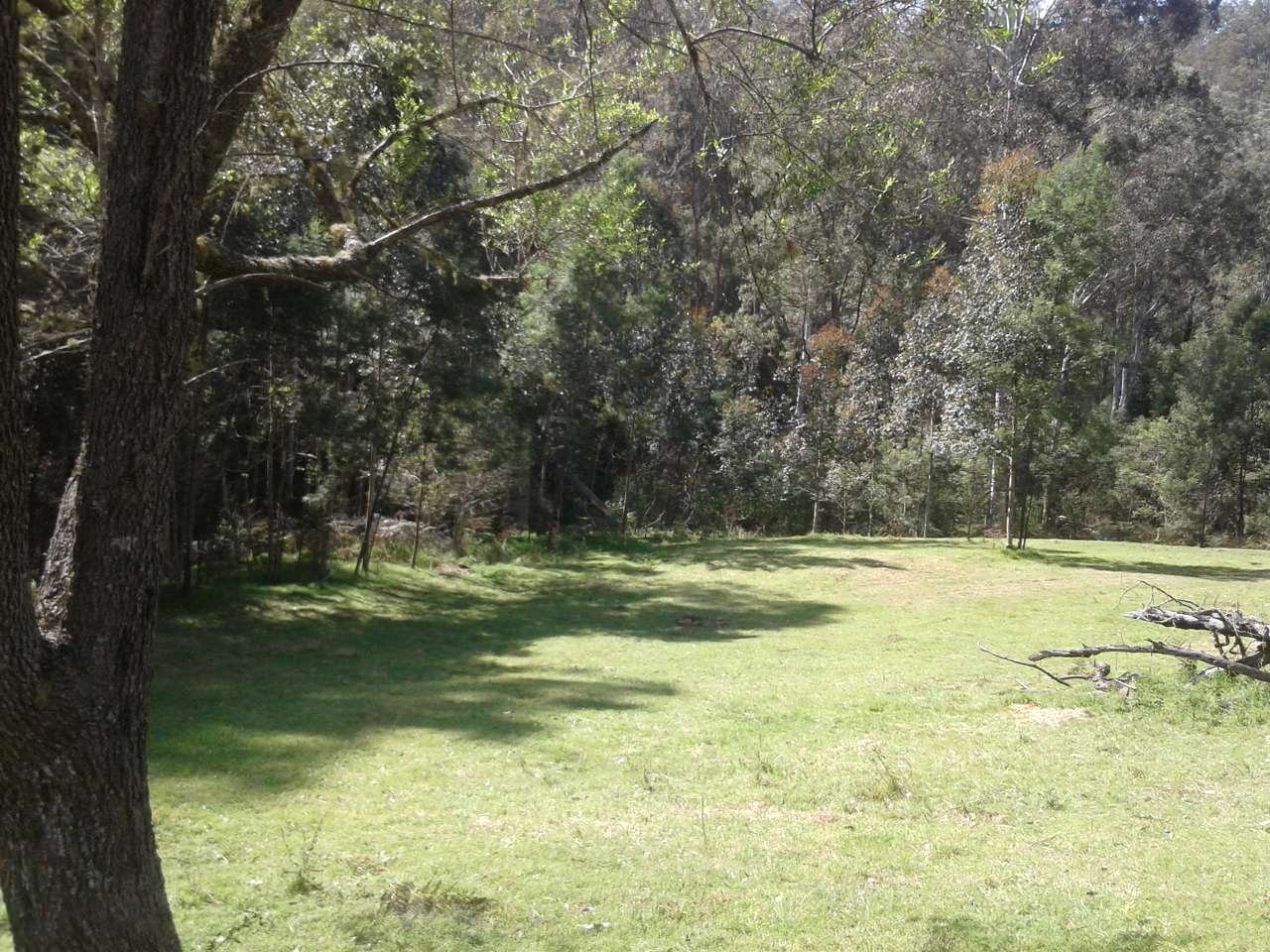 Wollombi Private Earthways camp