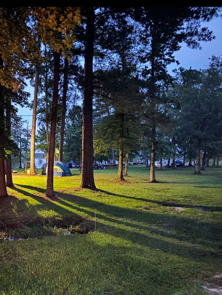 Anacoco Lake Spillway Rv Park And Grocery