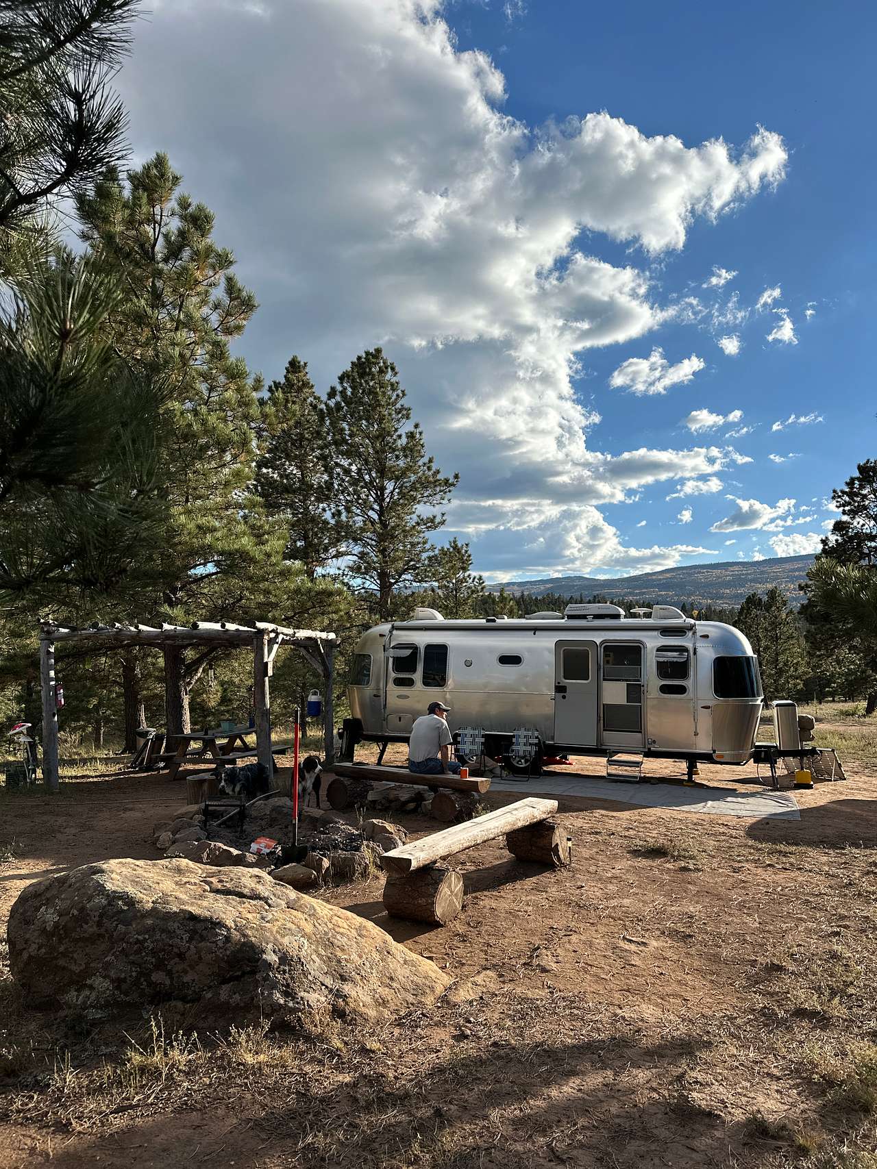 Enchanted Circle Campground (E<<)