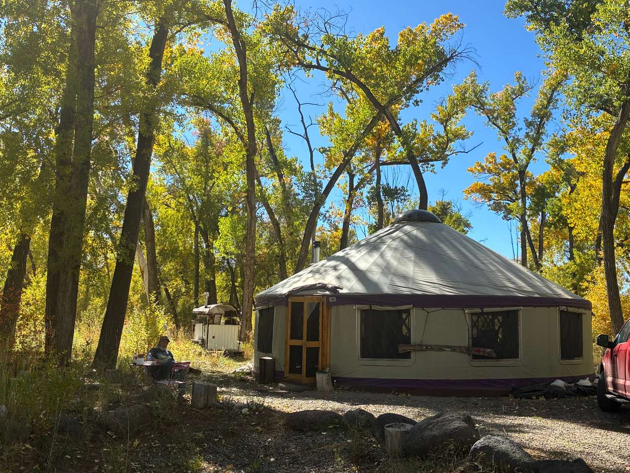 Grove Yurt ♥️