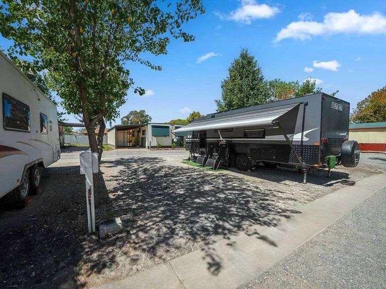 Albury Holiday Park