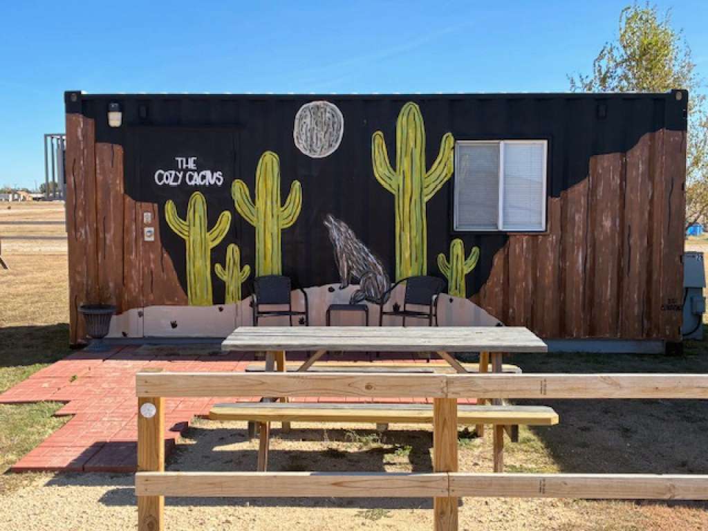 Silver Wind RV Park and Cabins