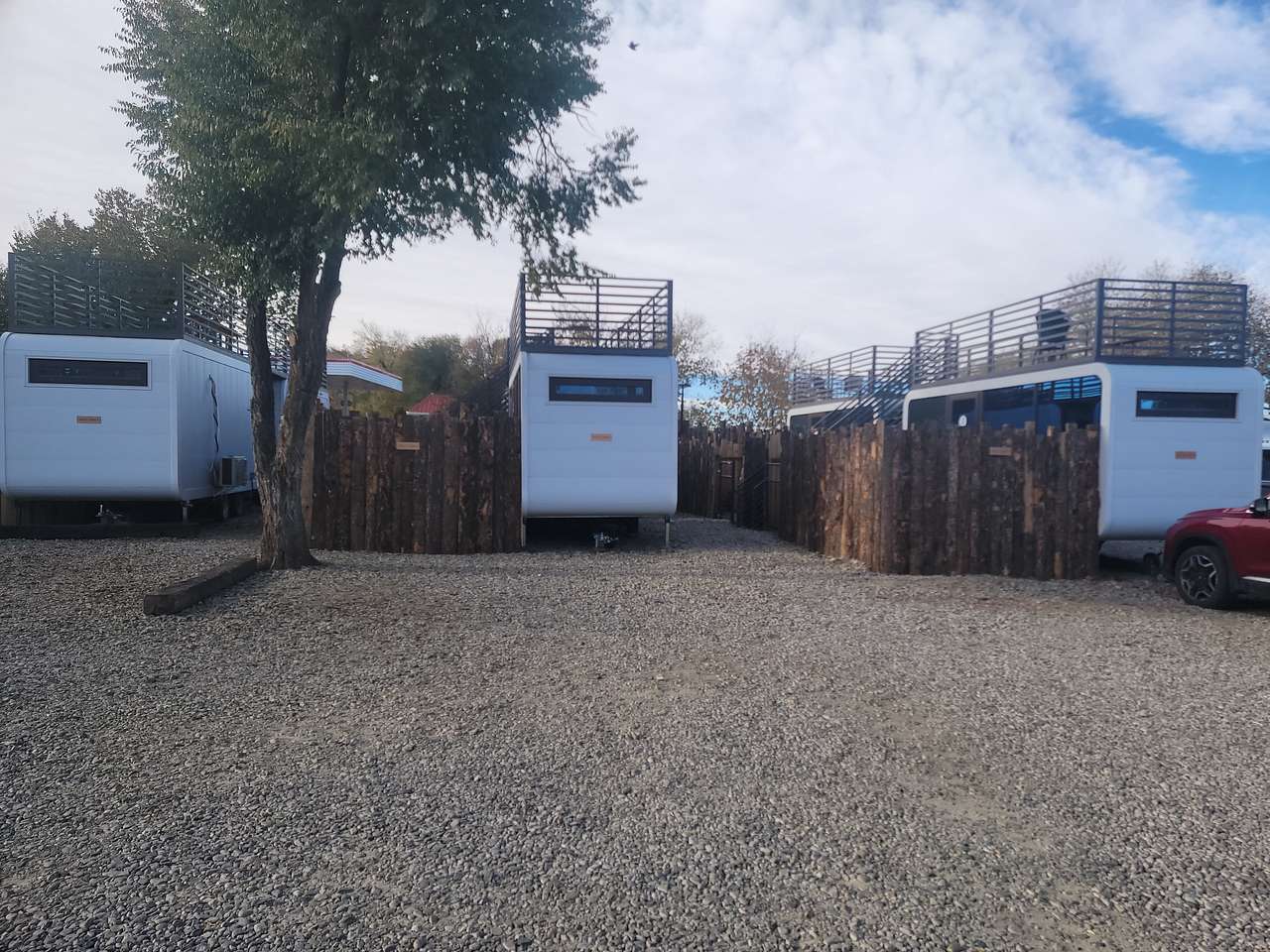 Luxx Lodge Glamping & RV Park