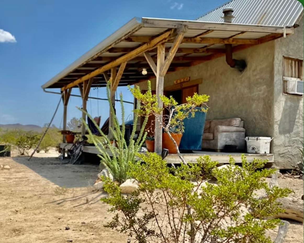 Casa de Keaveny Cabin and Campsite