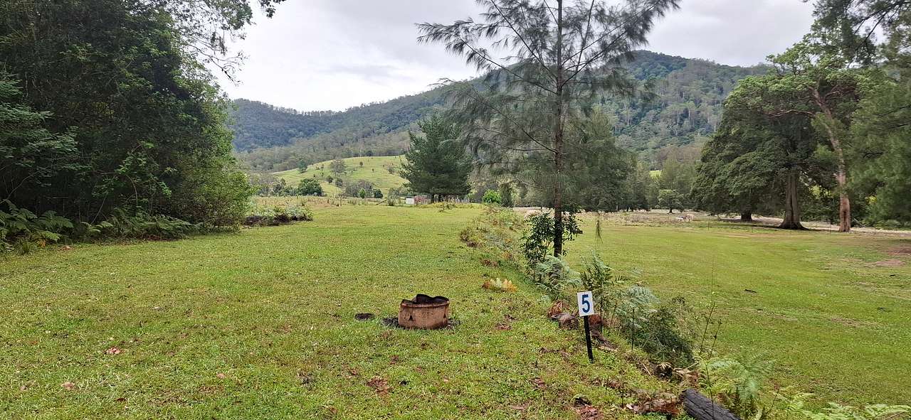 Oxley Riverside Campsites