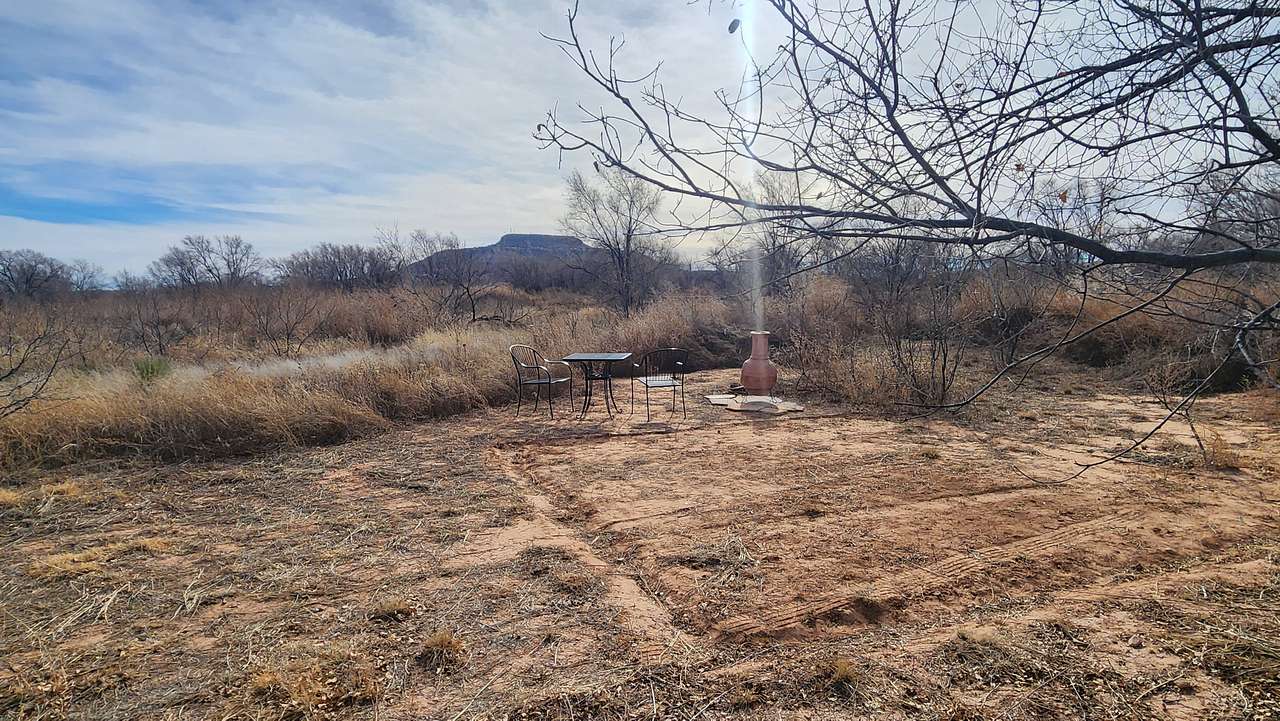 Boom Booms Campground @Tex & Edna's