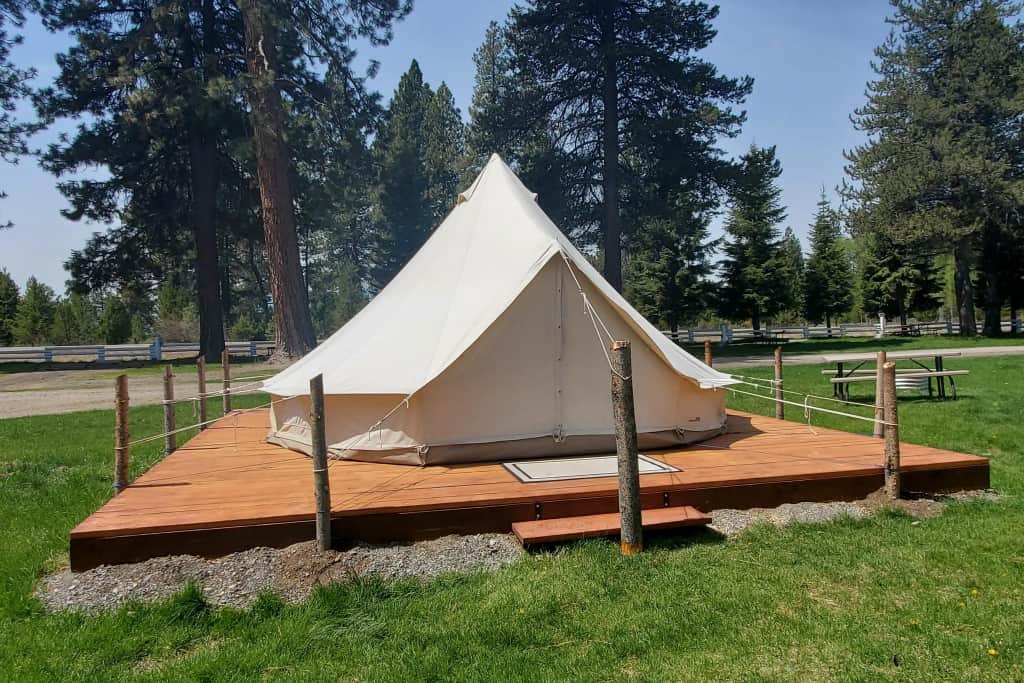 Crater Lake Resort