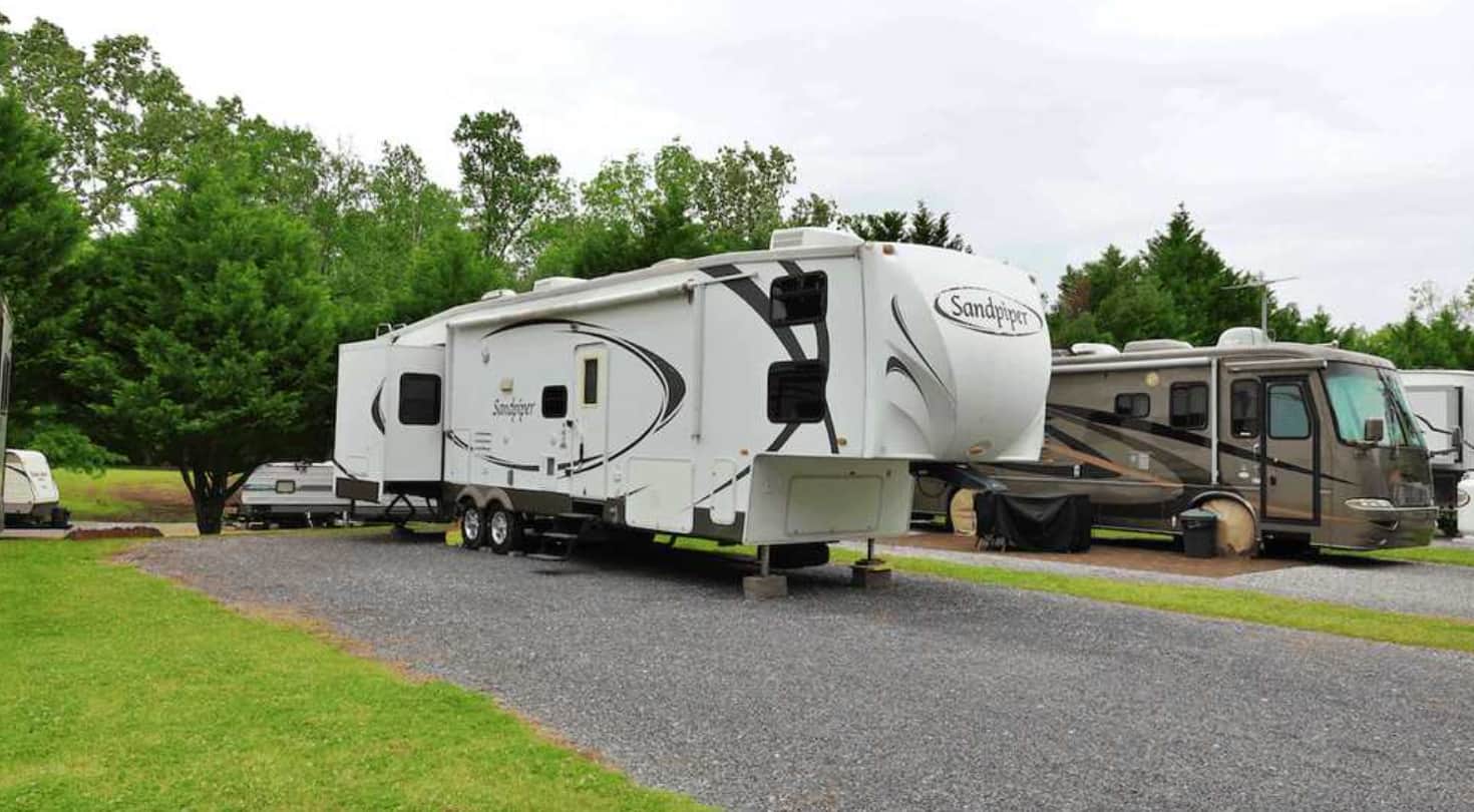Waters Edge RV Park And Marina