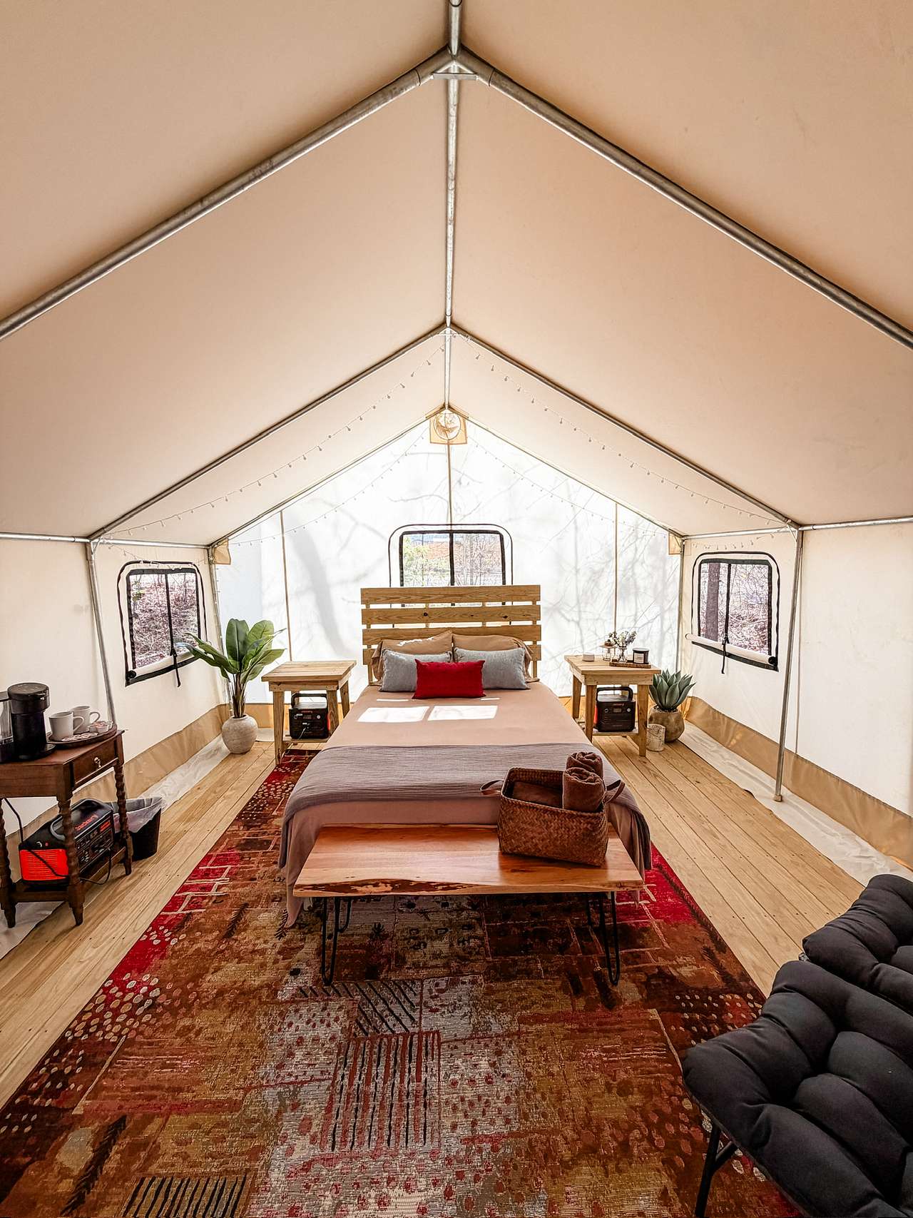Kerr Lake Glamping at Holly Forest