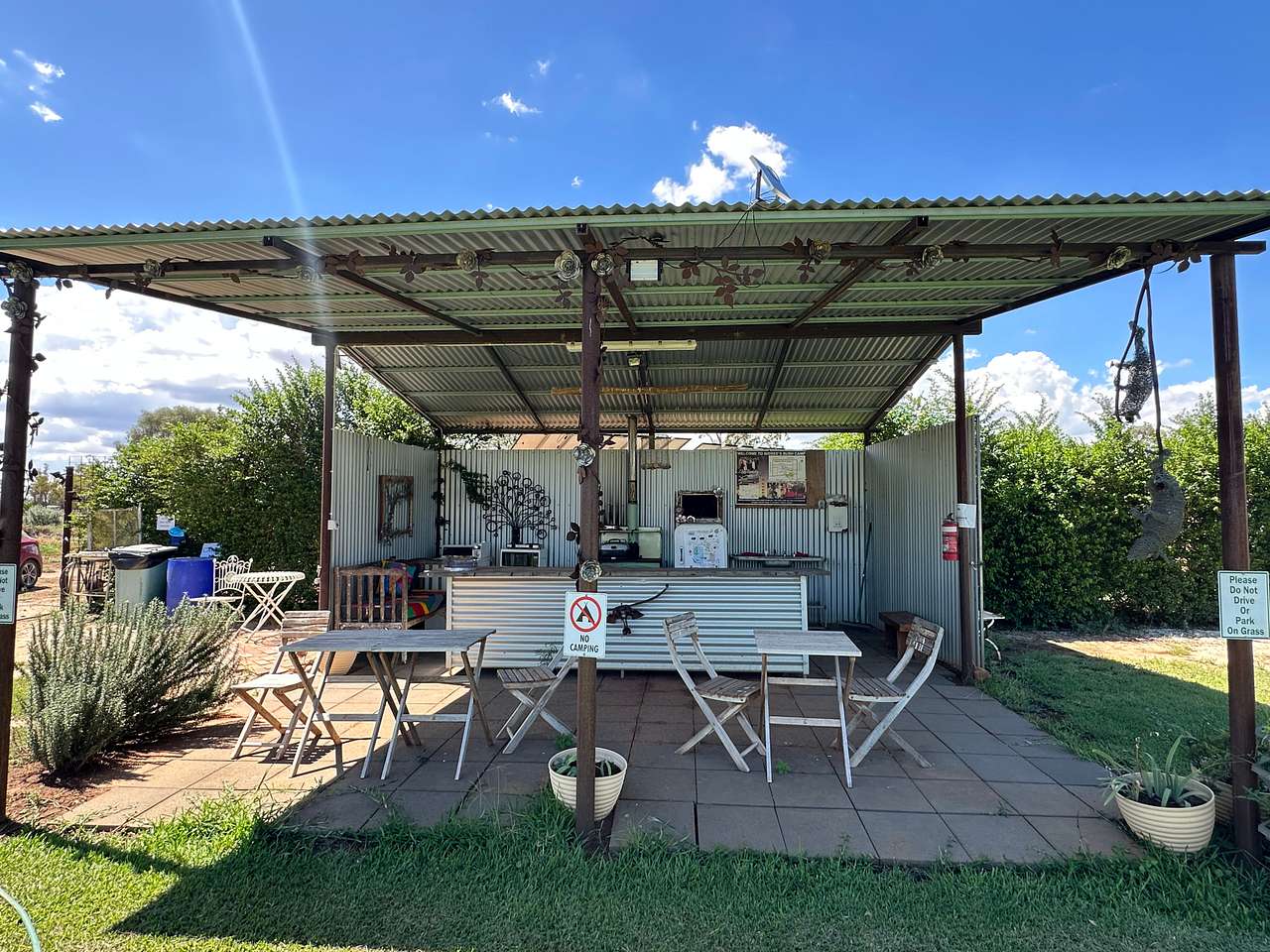 Gidgee's Bush Camp & Farm Stay