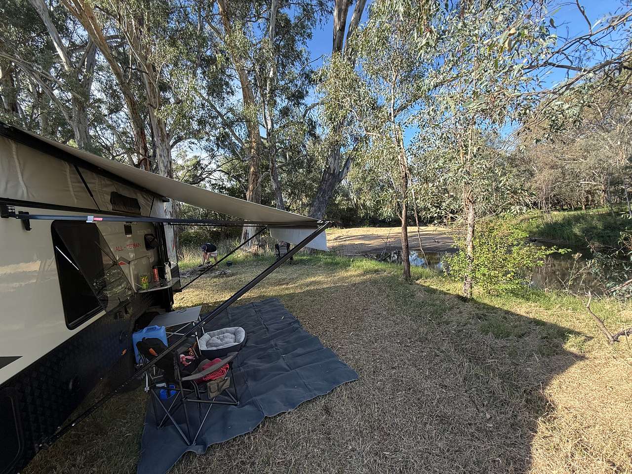 Right on the river! Steep embankment but easy access about 100m north. 