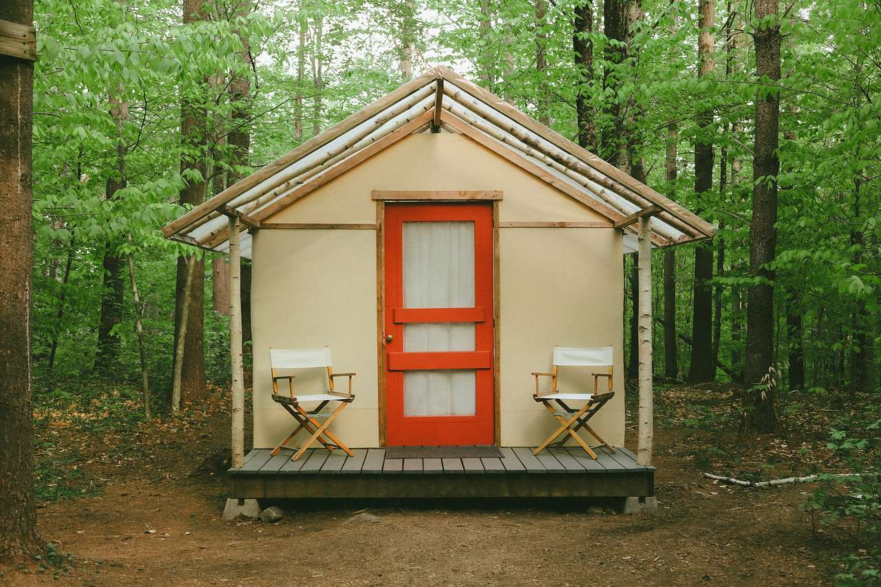The Salisbury Hideouts