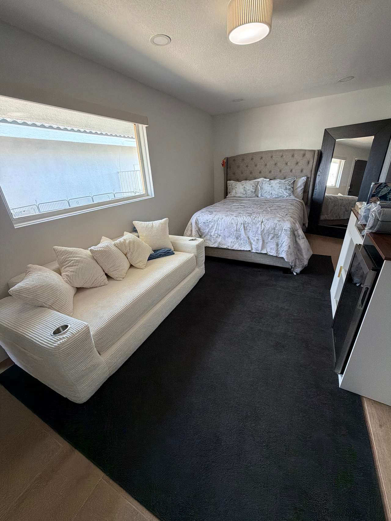 Room available for additional fee.