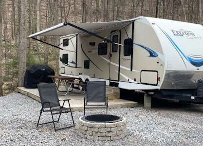 Camp-A-While Campground - Cabin
