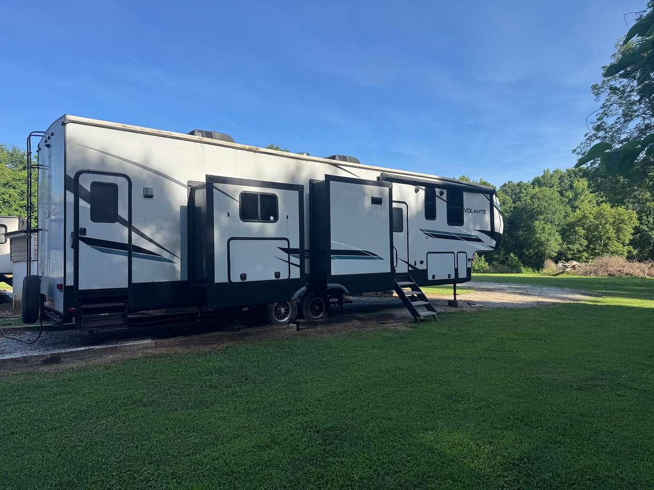 Back Yard Camping Lowndesville USA