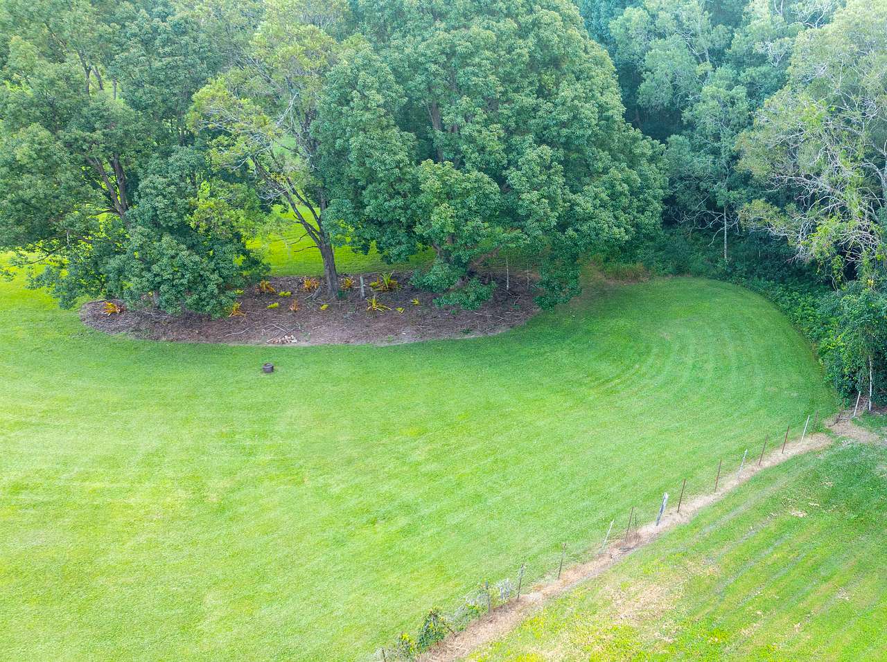 Hills on Lawnville