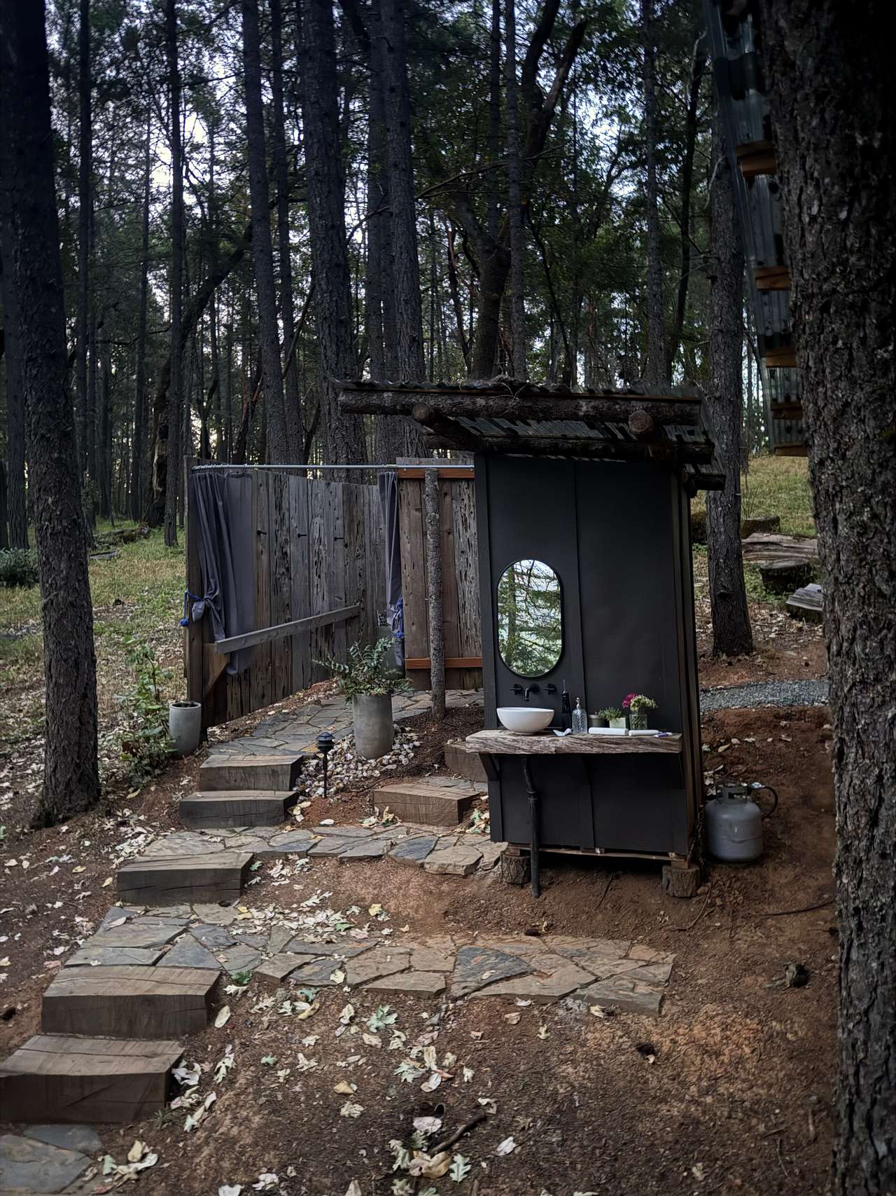 Rogue River Glamping