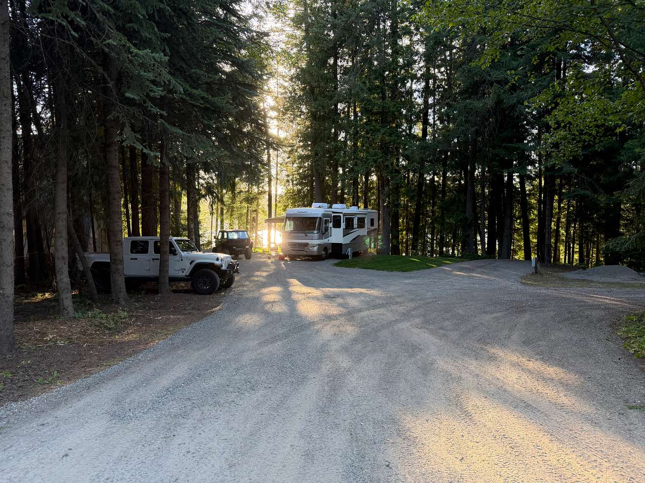 Boone Dock: Lakefront Camping and RV