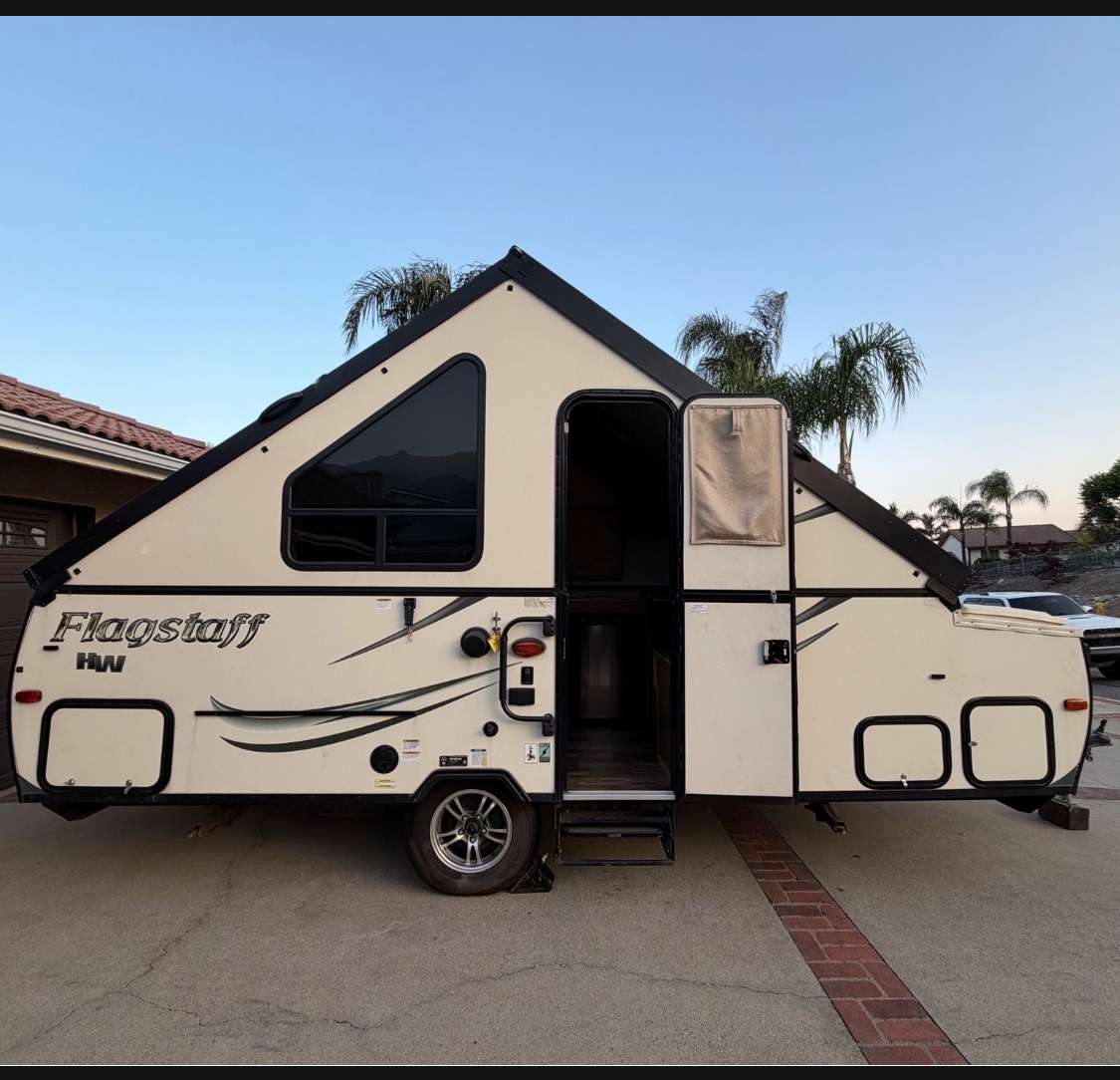 clean n Nice! with A/C, Heating, Refrigerator, Freezer and lot more!