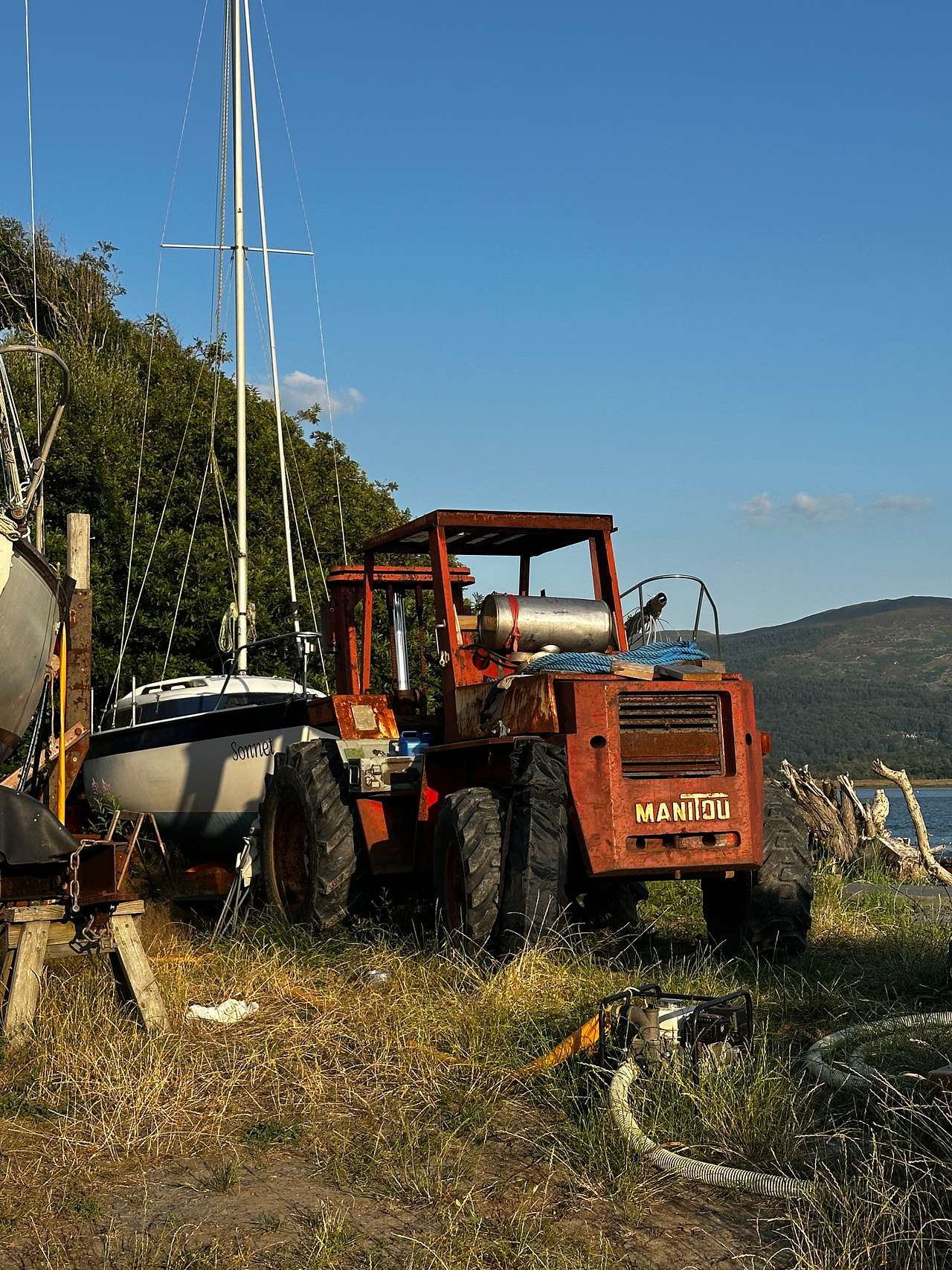 Smugglers Cove Boatyard