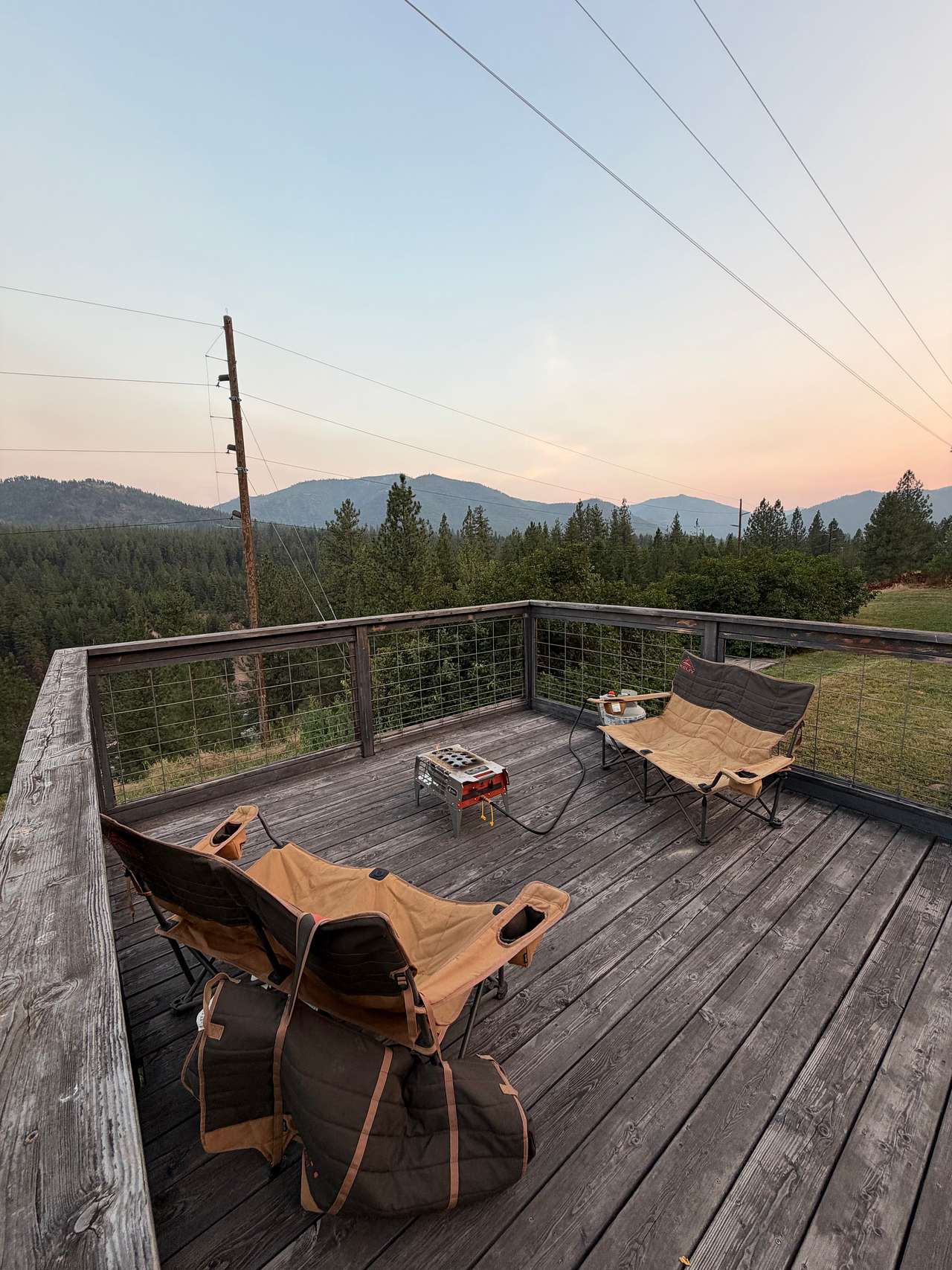 Eagle Eddy- Gorge Riverview Camp