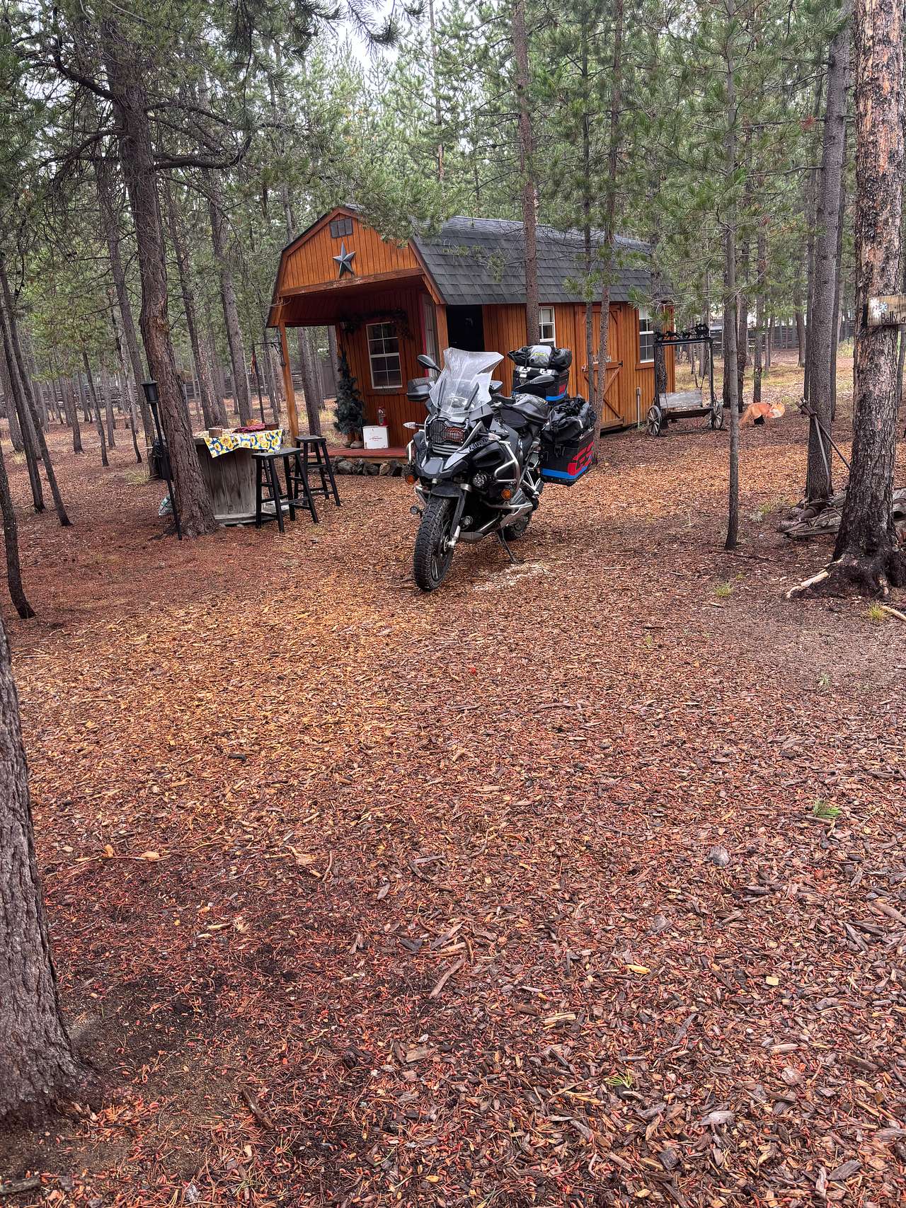 log shelter retreat