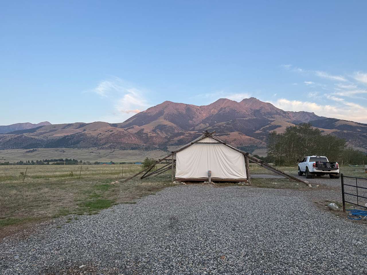 Yellowstone Dreamin Camp