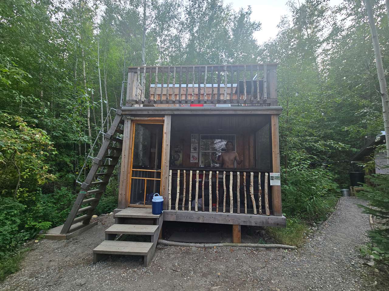 Moonraker Treehouse & Cabins