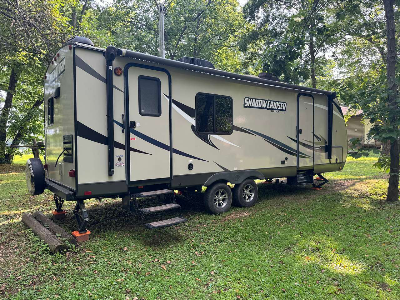 Dirt Road River Retreat