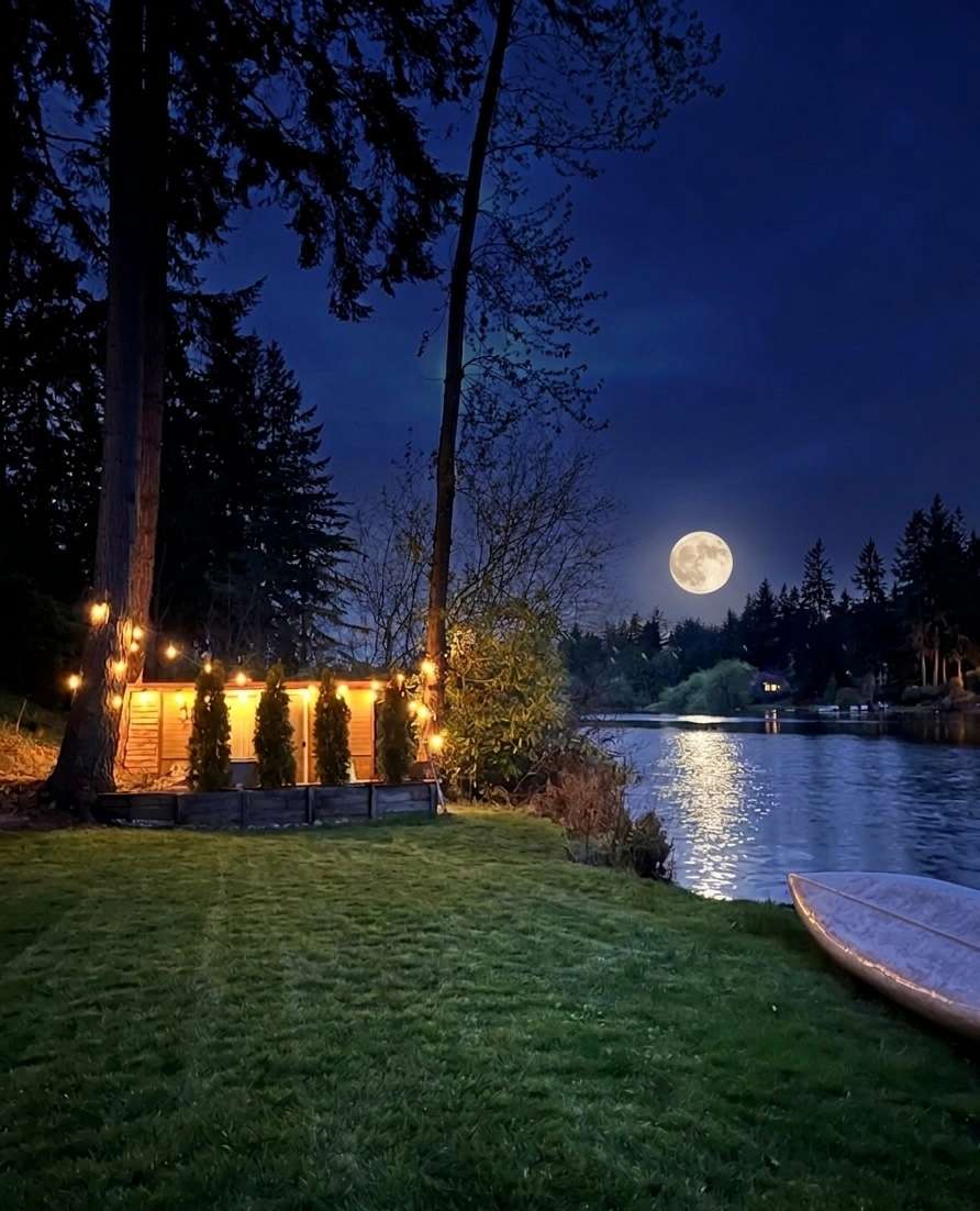 Birdsong Lakeside Serenity Retreat