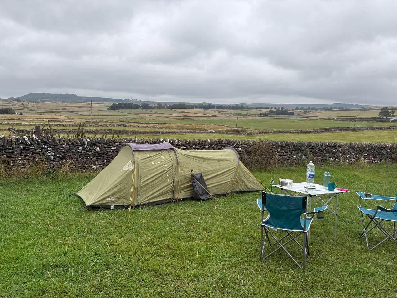 White House Farm Campsite, Wardlow