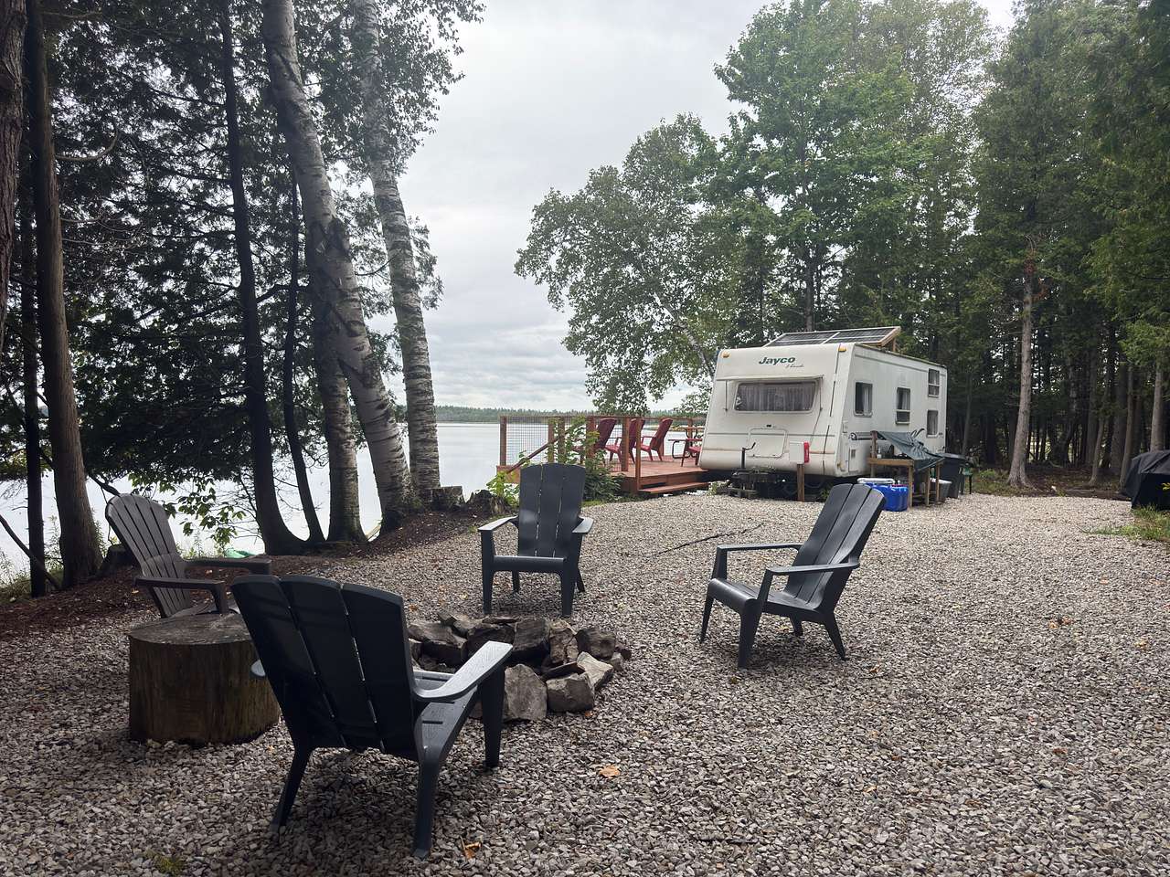 Cabin/Campers on Lake