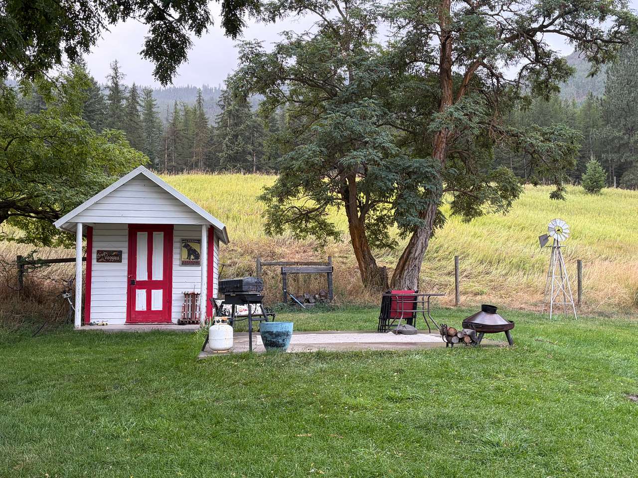 Flower Farm w/Gorgeous Views-RV Pad