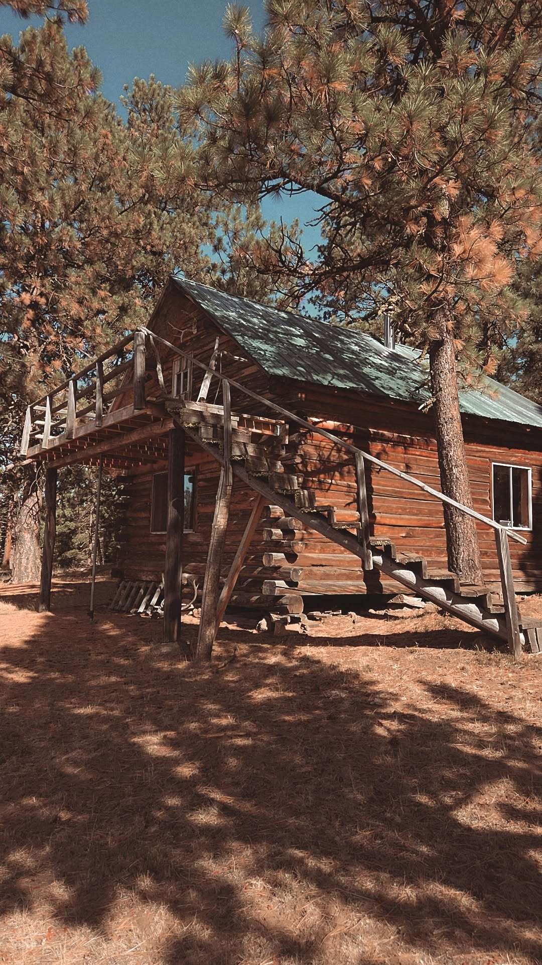 Karibu Cabin