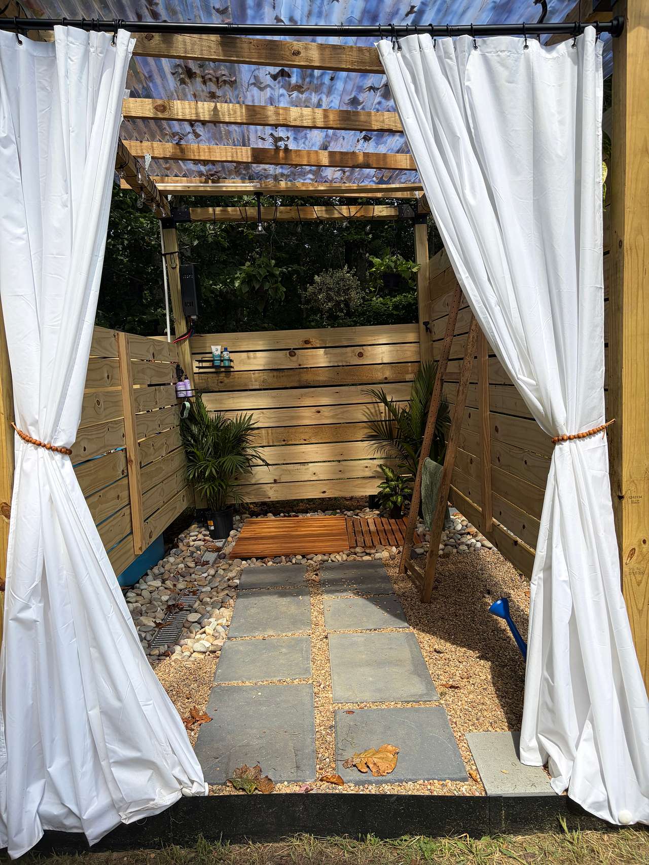 Forestside Yurt Near Marshall