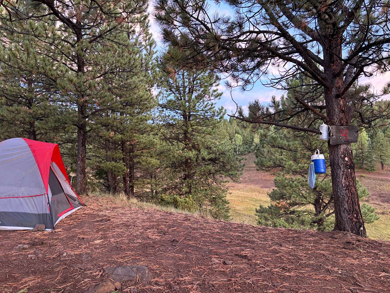 Enchanted Circle Campground (E<<)