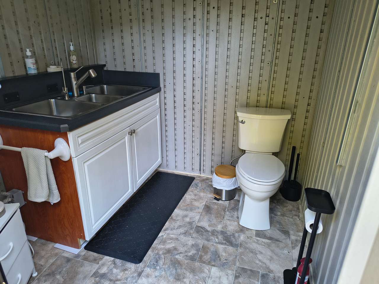 Bathroom located right on site!