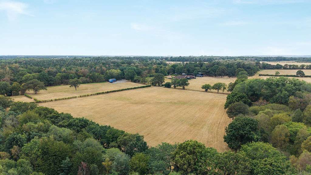 Photo 1 of 6 of Stables Wood Farm