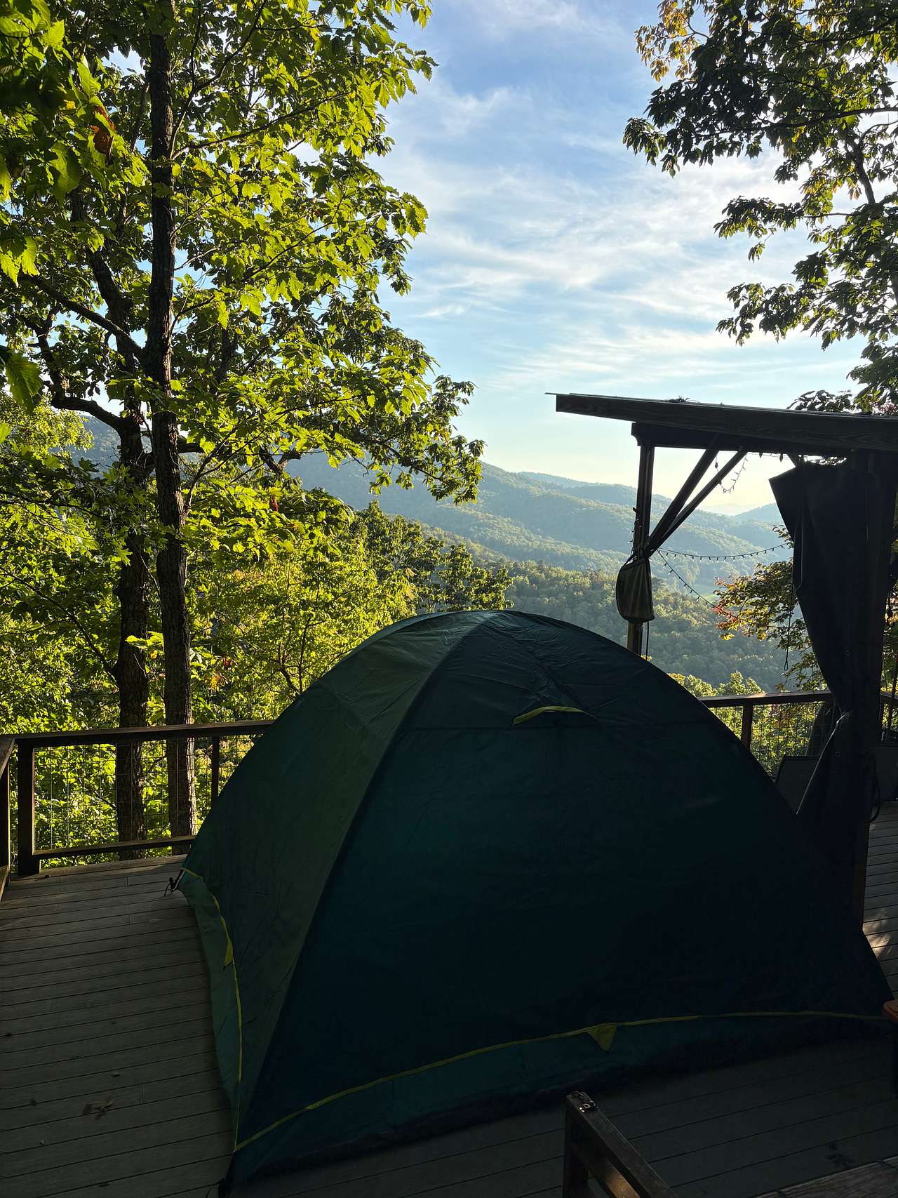 Above the Fray Glamping, Black Mtn.