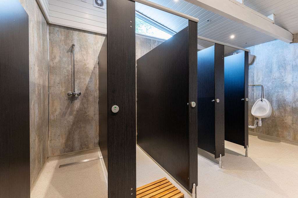View amenities photos of Stables Wood Farm