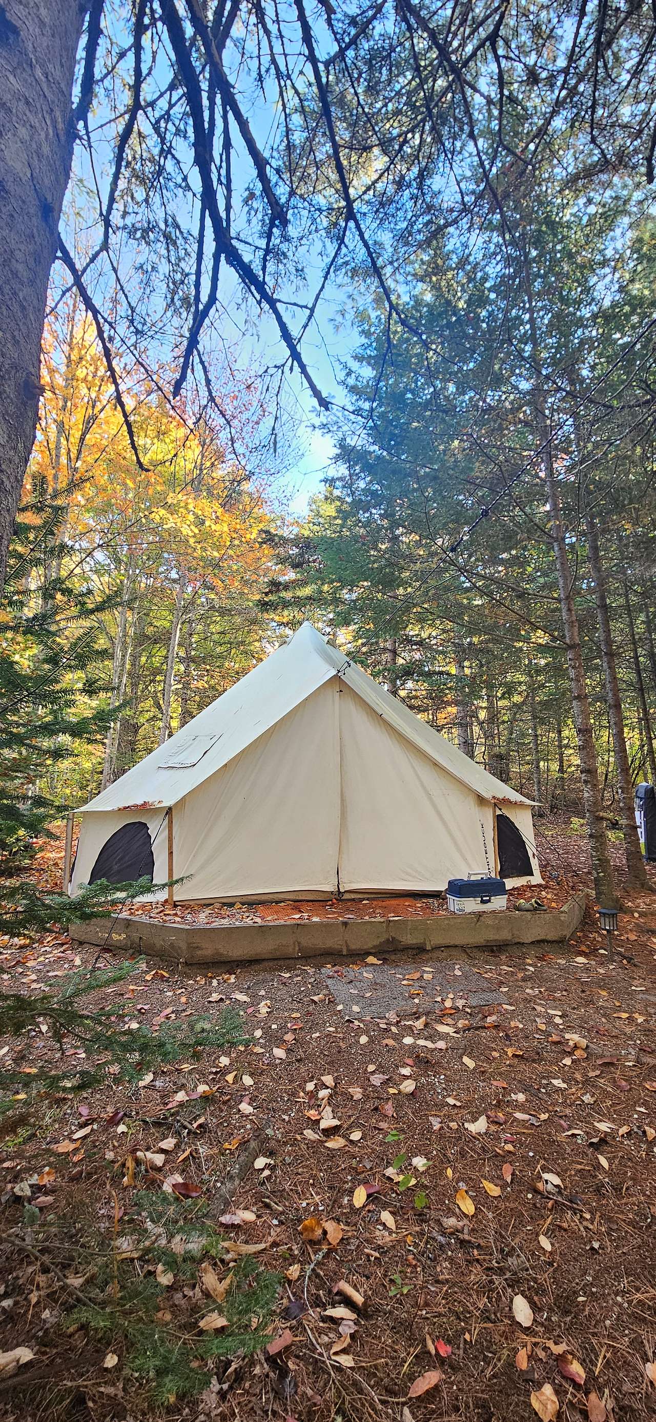 Graham Cracker Cabin and Campsites