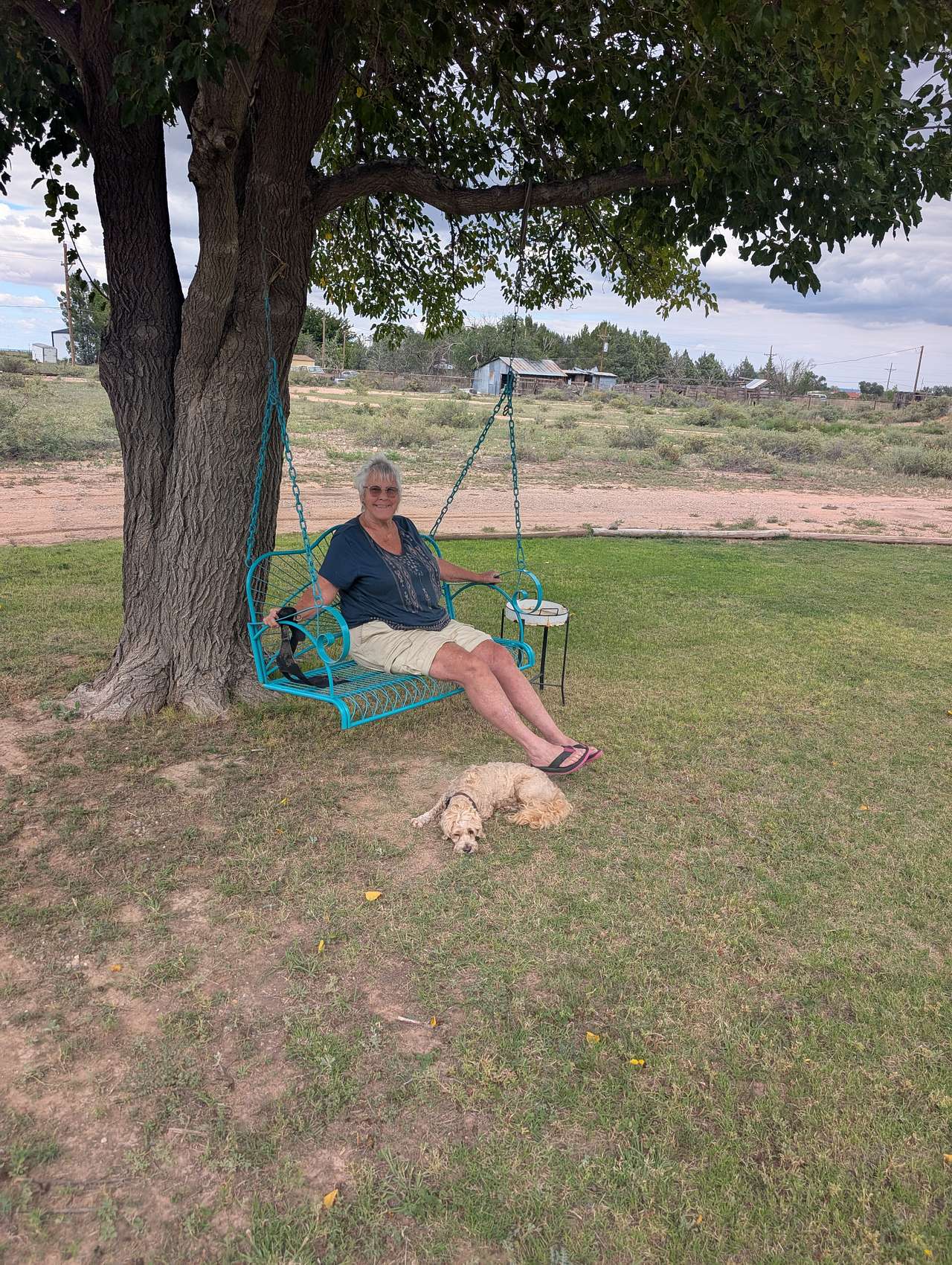 hopefully this is a video of the campsite and not just a still photo