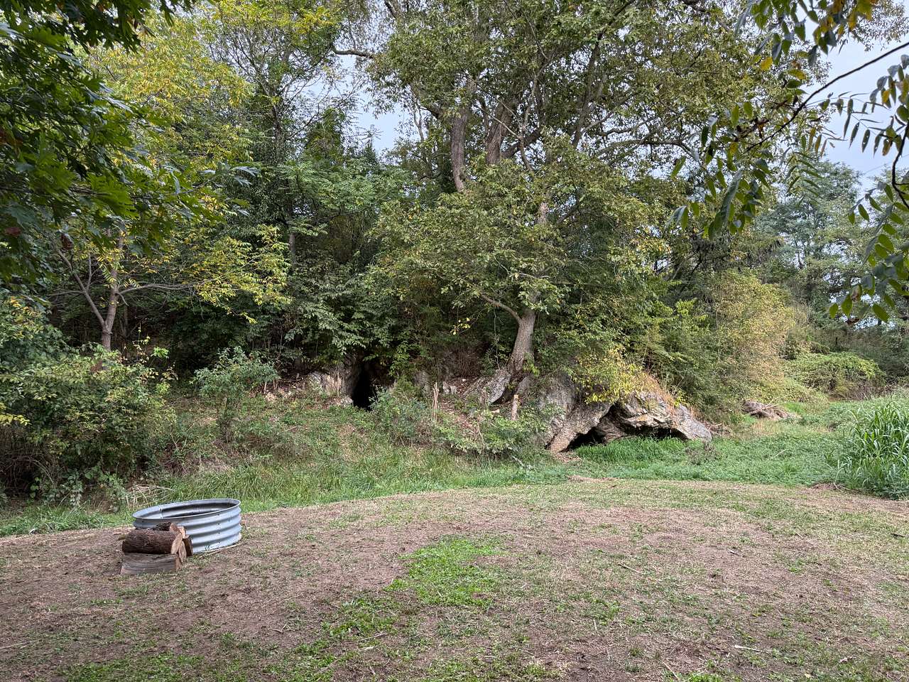 Rockingham Retreats | Glamping at the Cave