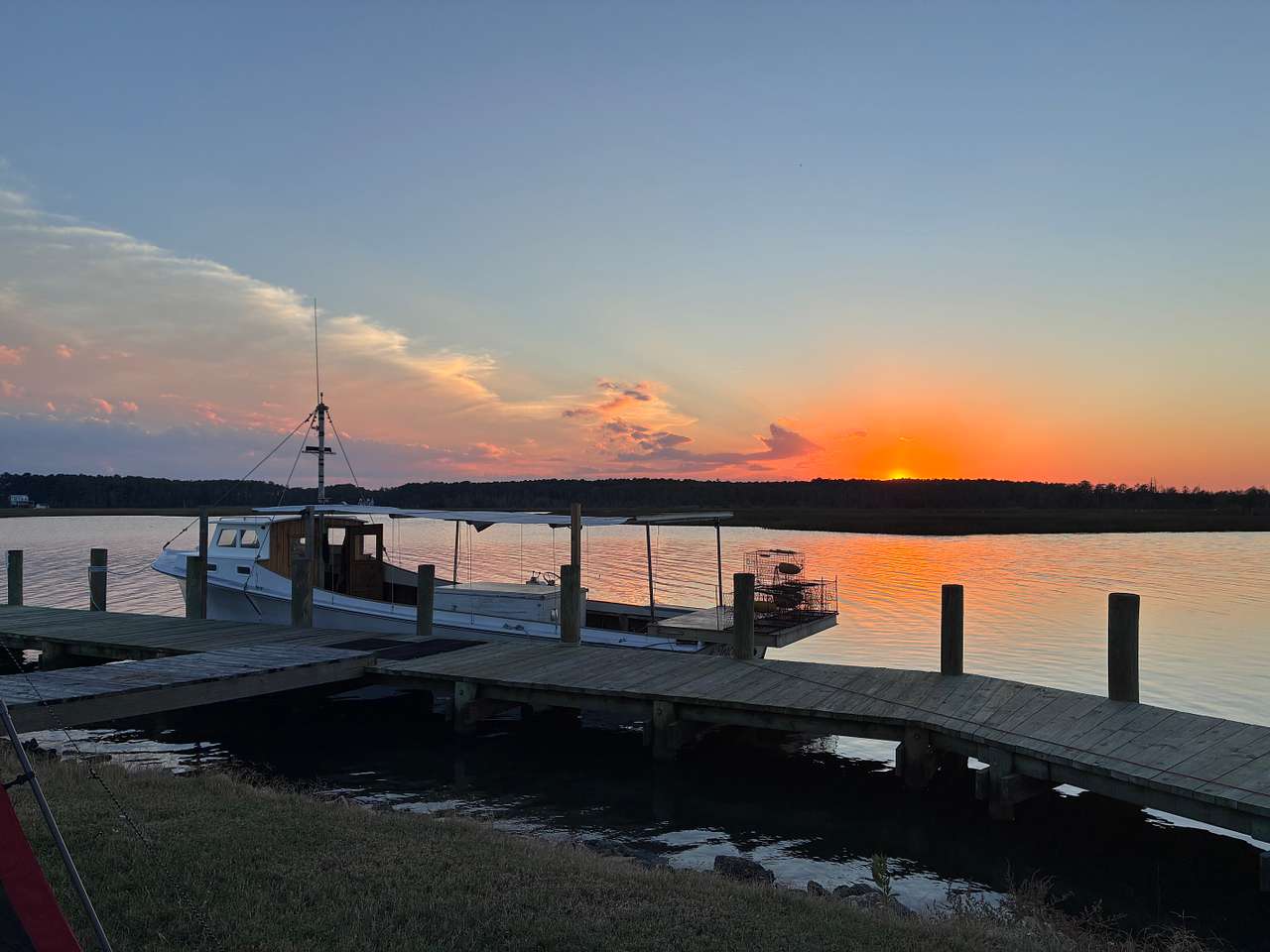 Typical sunset photo but beautiful.