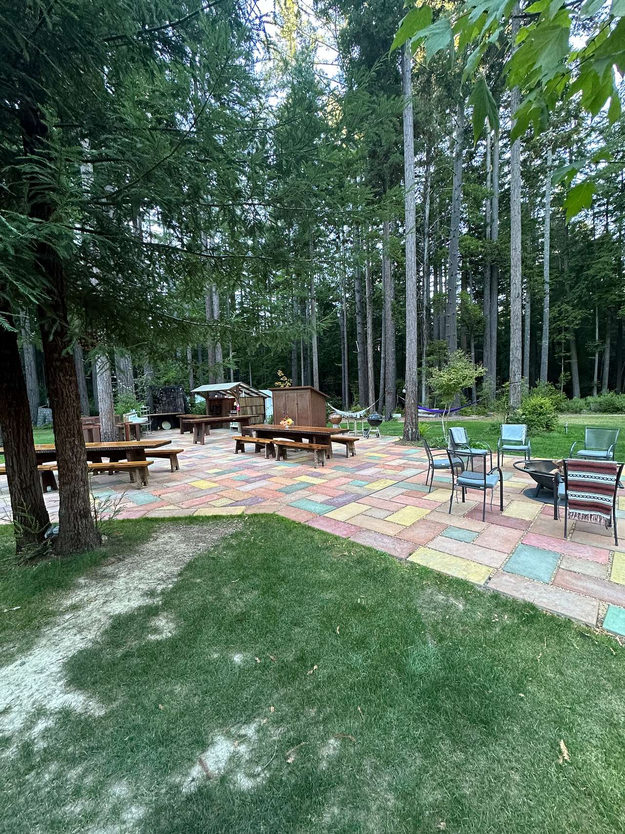 Outdoor kitchen and fire pit