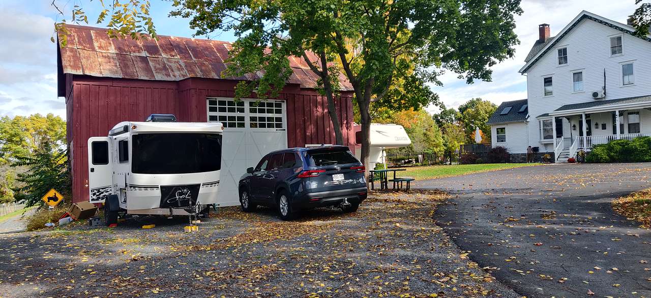 Dominion House Farm and Trails