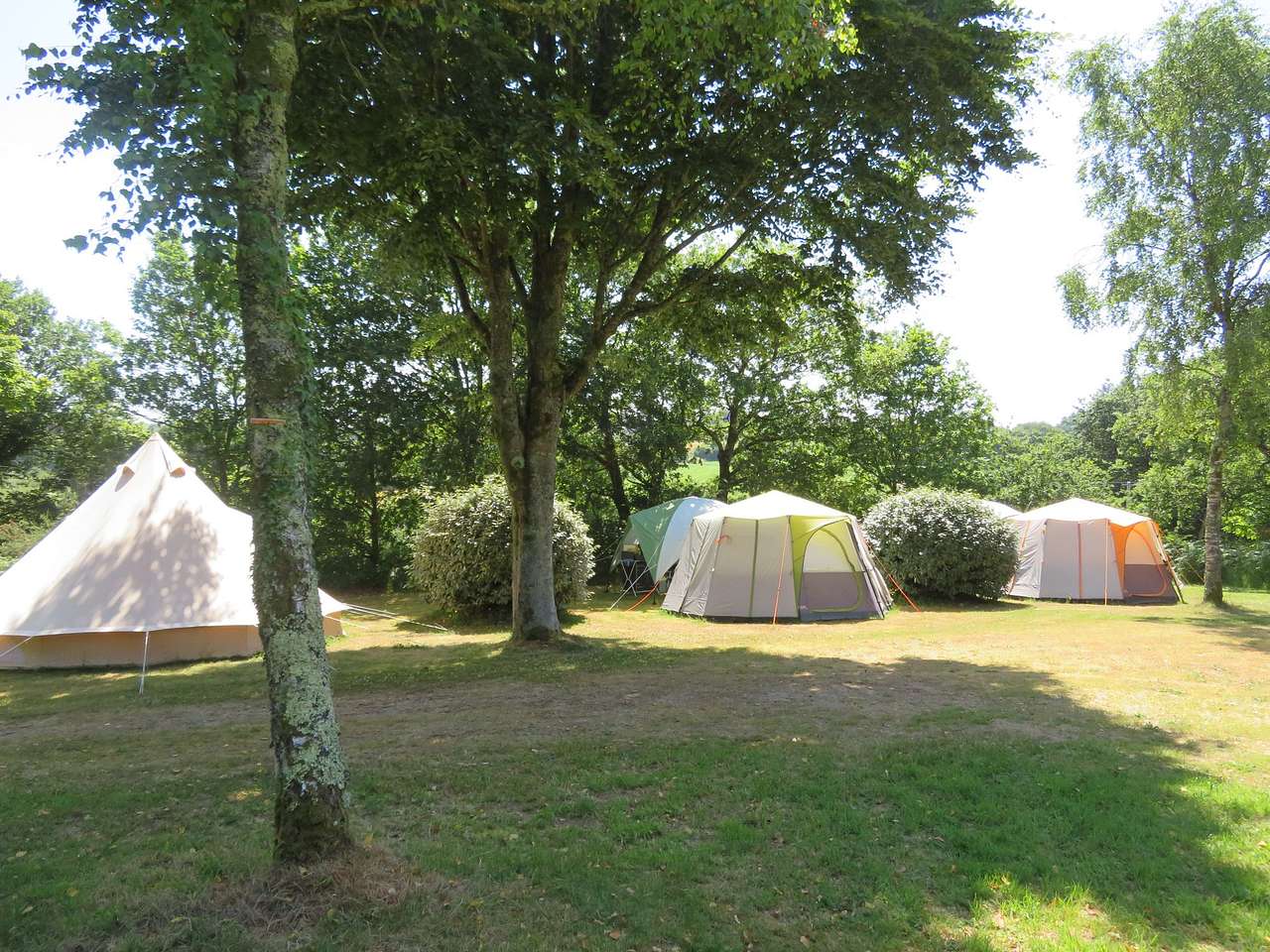 Camping au Lac du Drennec