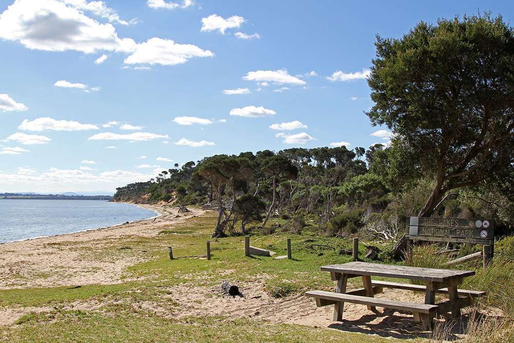 The Lakes National Park